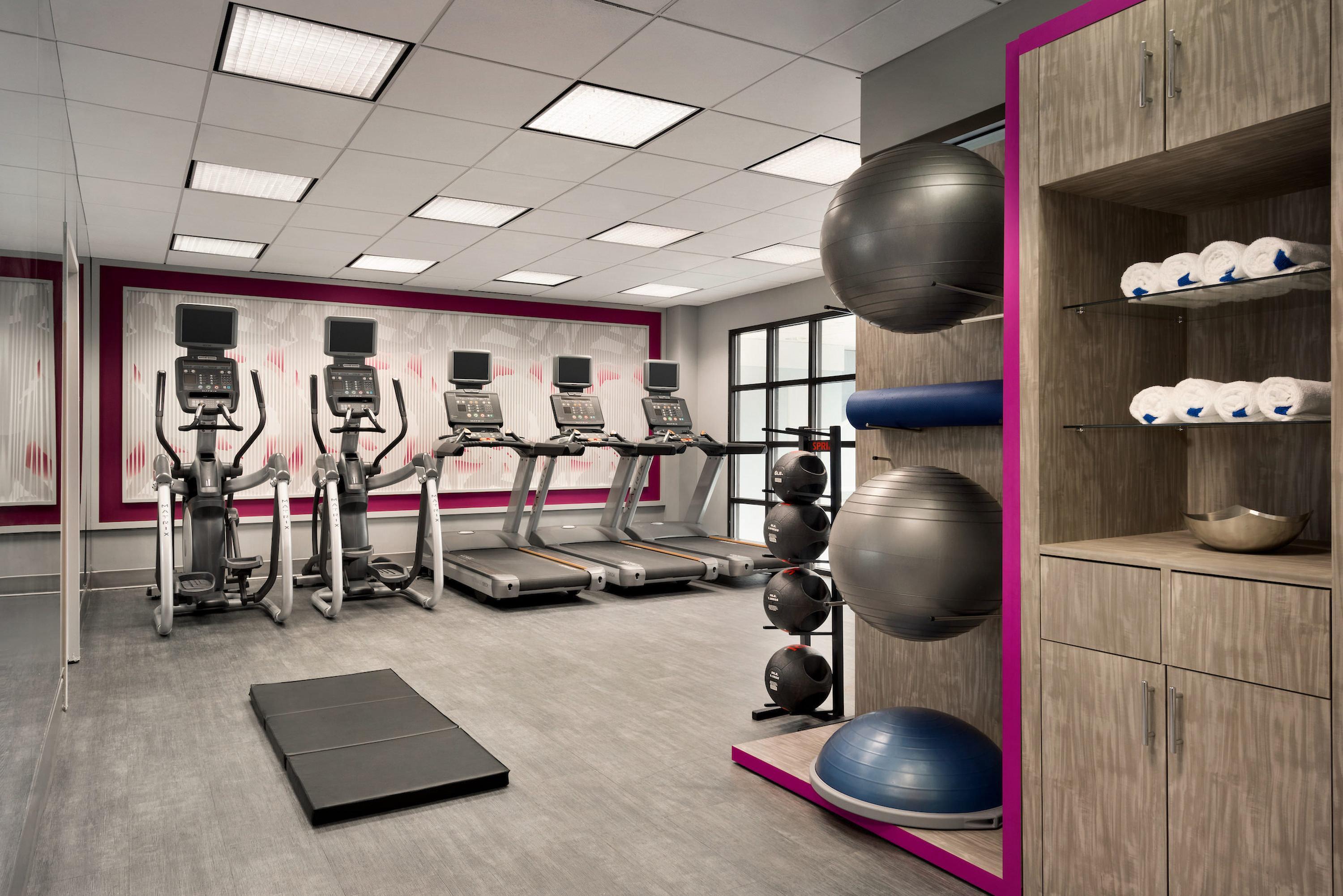 Crowne Plaza Englewood By Ihg Ξενοδοχείο Εξωτερικό φωτογραφία